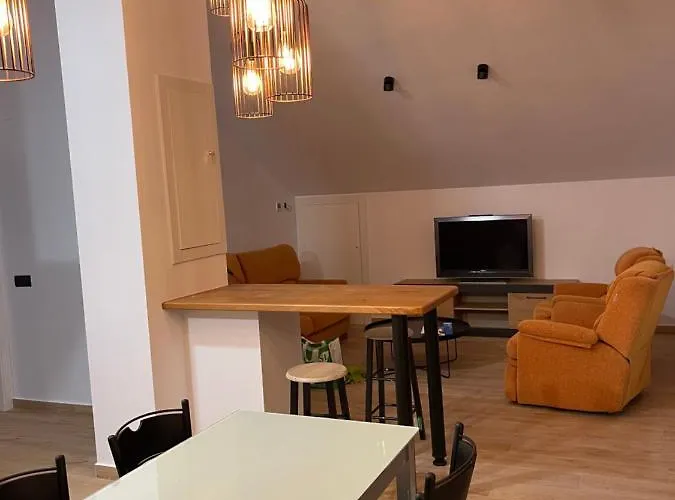 San Victorian 16 Apartman *